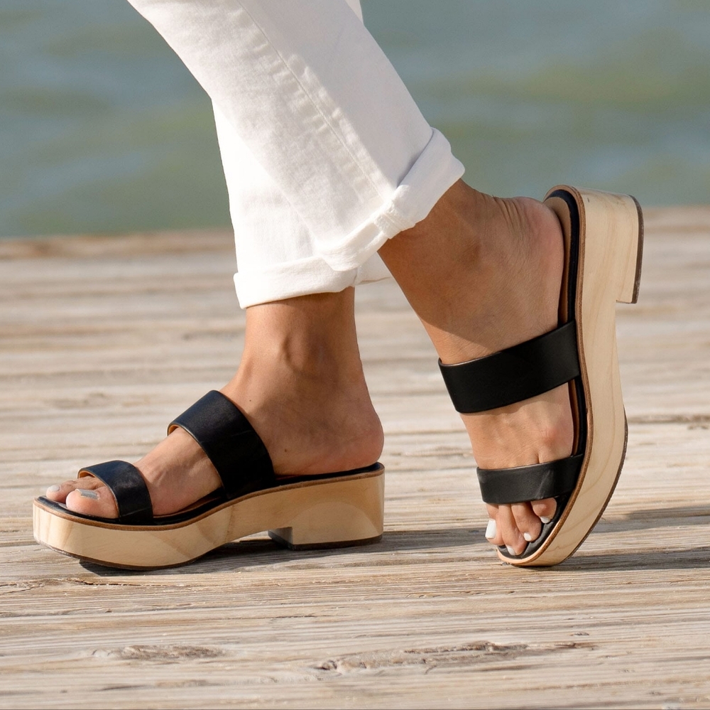 Nisolo Ellie All-Day black leather wooden clog sandals, size 8 EUC